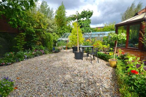 undefined, St. James Close,Harvington, WR11 8PZ