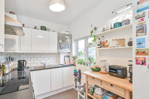 1 bedroom flat for sale, Glengall Road, Queen's Park, London, NW6