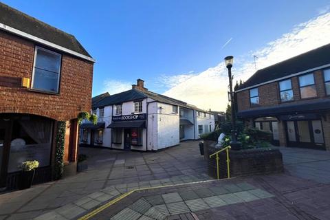 Retail property (high street) for sale, 4 White lion walk, Banbury, OX16 5UD