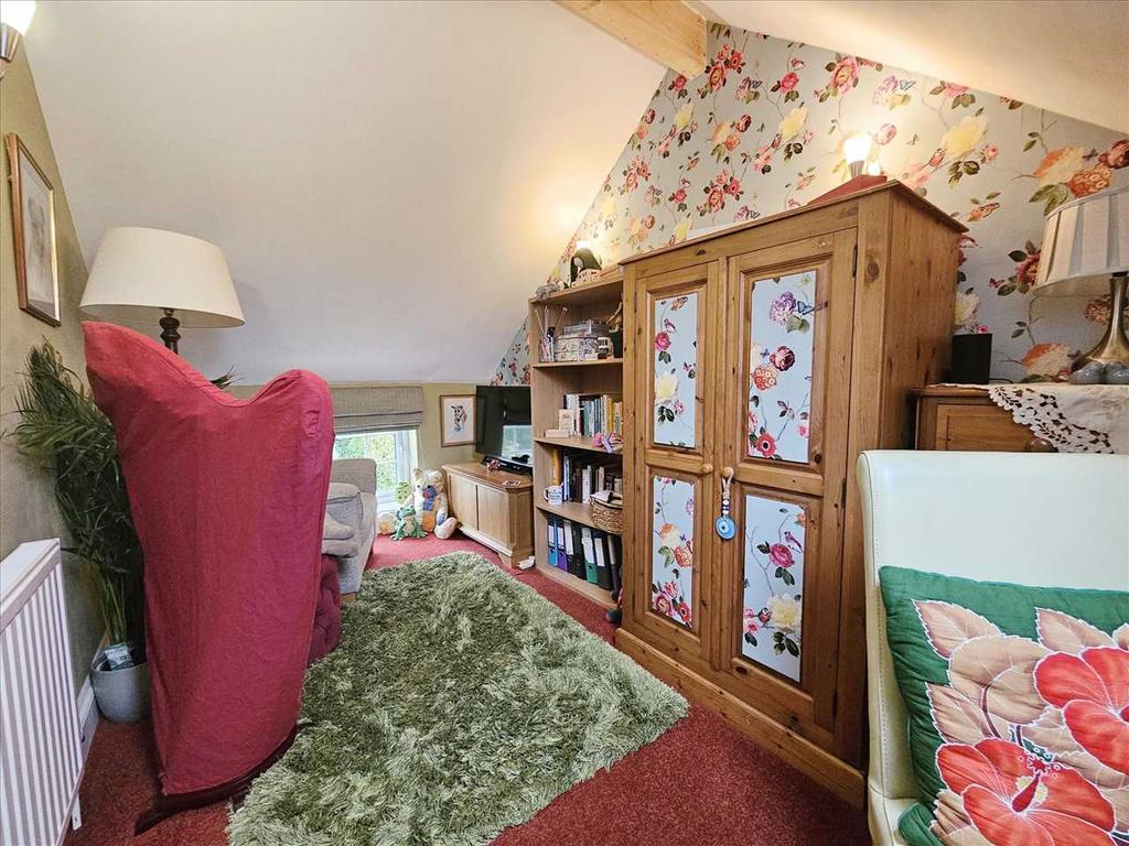 Bedroom 3: