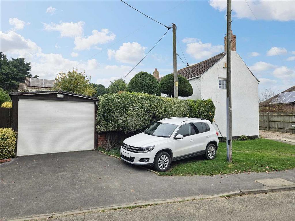 Garage &amp;