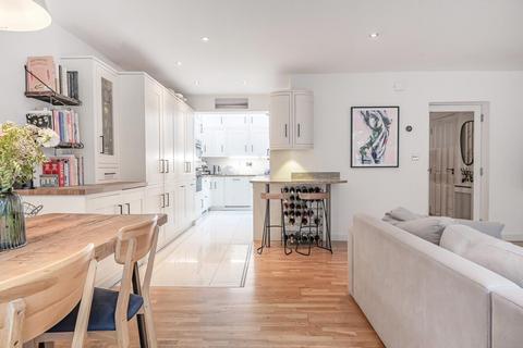 4 bedroom terraced house for sale, Rush Common Mews, Brixton