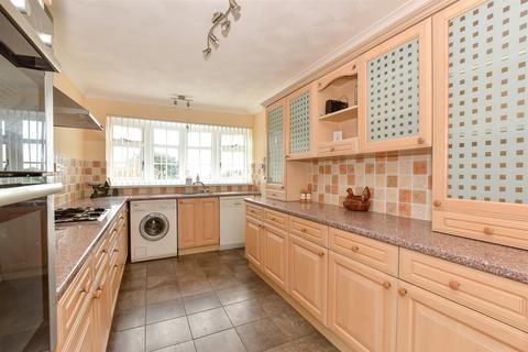 3 bedroom detached bungalow for sale, Windsor Drive, Shanklin, Isle of Wight