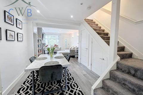 108 Knowle Road, Wouldham, Rochester, ME1 3XS
