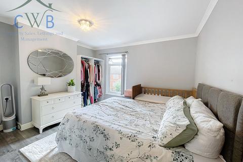 108 Knowle Road, Wouldham, Rochester, ME1 3XS