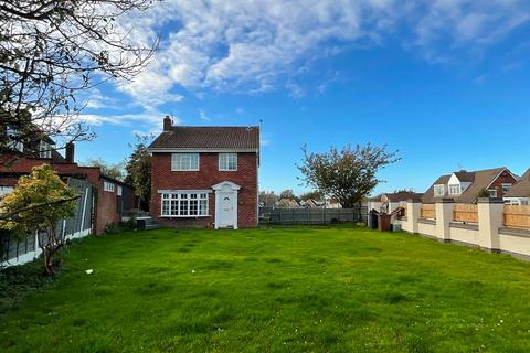 4 bedroom detached house for sale, Harrogate Way, Southport PR9