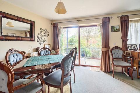 2 bedroom flat for sale, Doltons Wharf,  Worcestershire,  WR5