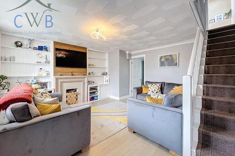 39 Winston Road, Rochester, ME2 2QR