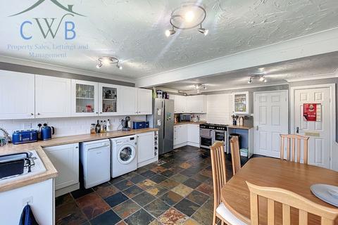 39 Winston Road, Rochester, ME2 2QR