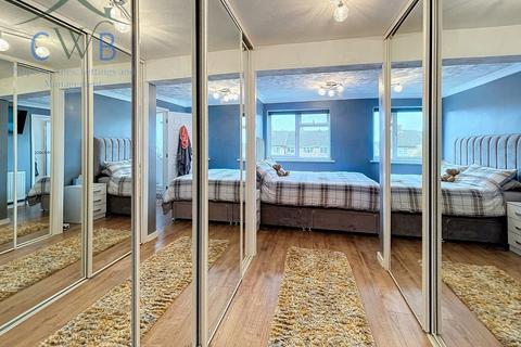 39 Winston Road, Rochester, ME2 2QR