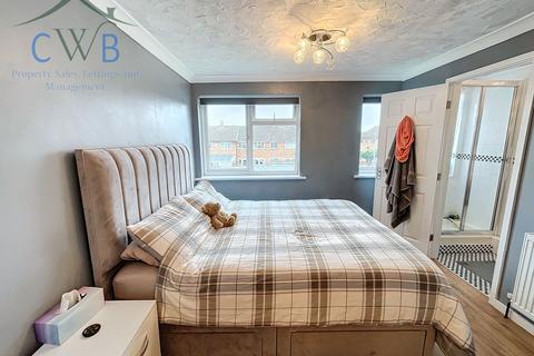 39 Winston Road, Rochester, ME2 2QR