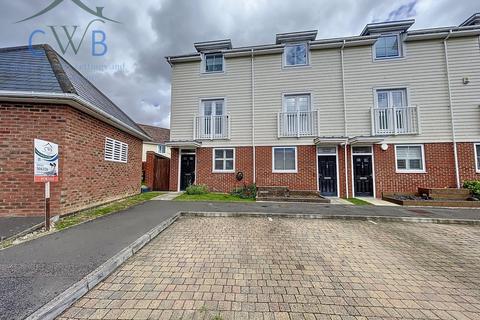 5 Hambrook Road, Snodland, ME6 5SQ
