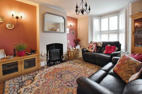 4 bedroom terraced house for sale, Bishopsworth Road, Bristol