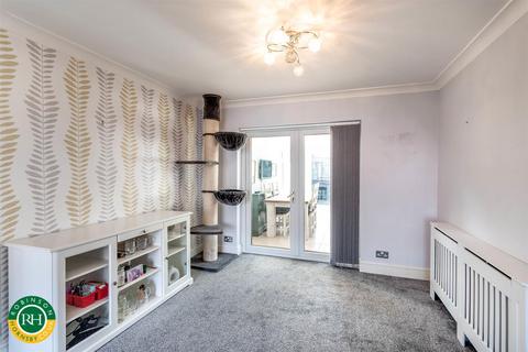 3 bedroom house for sale, Wivelsfield Road, Balby, Doncaster