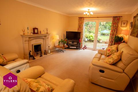 4 bedroom detached house for sale, Comberton Road, Toft, Cambridge, Cambridgeshire, CB23