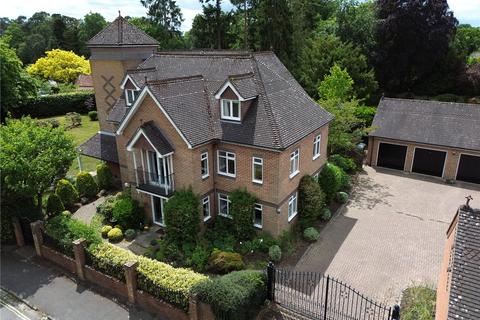 2 bedroom apartment for sale, Swingate Road, Farnham, Surrey, GU9