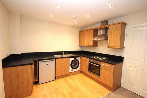 1 bedroom property to rent, Alder Carr Close, Redditch