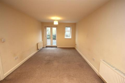 1 bedroom property to rent, Alder Carr Close, Redditch