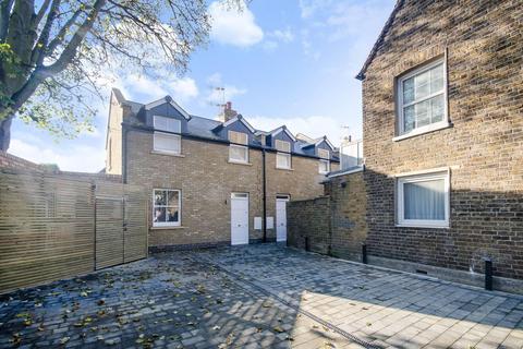 2 bedroom cottage for sale, St Mary's Square, Ealing, W5