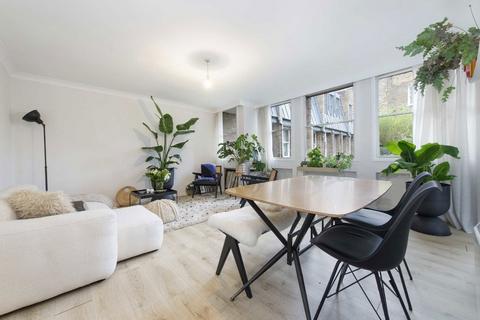 1 bedroom terraced house for sale, Rosehart Mews, London W11