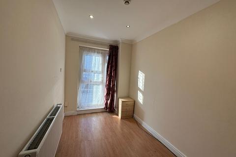 1 bedroom flat to rent, Holloway Road, London N7