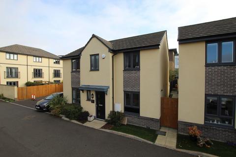 3 bedroom detached house for sale, Steeplechase Close, Cheltenham, GL50