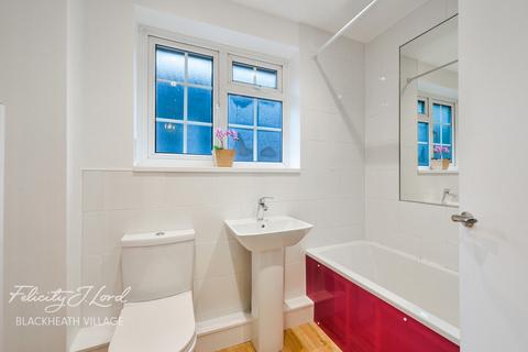 4 bedroom link detached house for sale, Grove Park Road, London