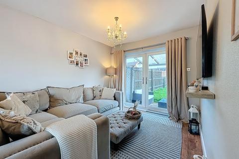 2 bedroom semi-detached house for sale, Dickens Avenue, Llanrumney, Cardiff