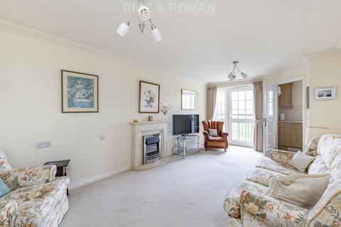 1 bedroom retirement property for sale, Popes Avenue, Twickenham TW2