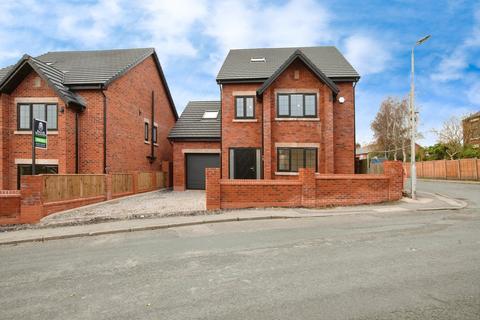 5 bedroom detached house for sale, Chapel Lane, Chorley PR7