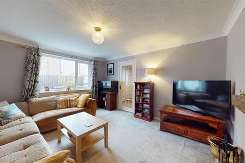 3 bedroom terraced house for sale, Andrew Road, Stamford