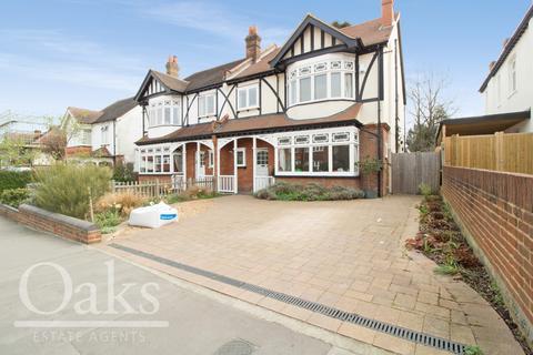 4 bedroom semi-detached house for sale, Northampton Road, Addiscombe