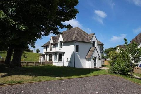 3 bedroom semi-detached house to rent, Dalcroy Road, Croy, Inverness, IV2