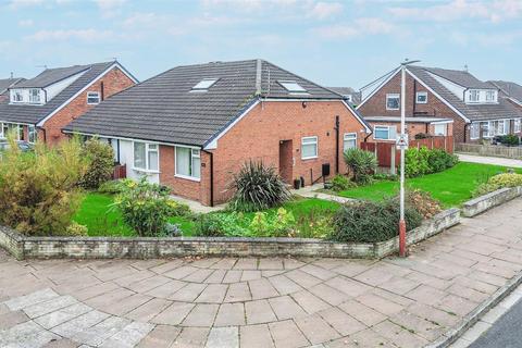 3 bedroom semi-detached bungalow for sale, Glencoyne Drive, Southport PR9