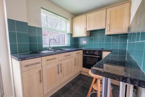 2 bedroom terraced house for sale, McConnell Close, Bromsgrove. B60