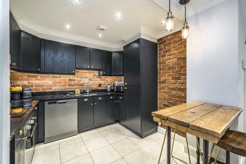 1 bedroom flat for sale, Winchester Street, London SW1V