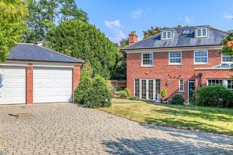 5 bedroom detached house for sale, Southend Road, Billericay CM12