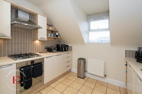 2 bedroom flat for sale, Grafton Close, Kenilworth