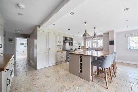 5 bedroom detached house for sale, Saunders Lane, Awbridge, Romsey, Hampshire, SO51