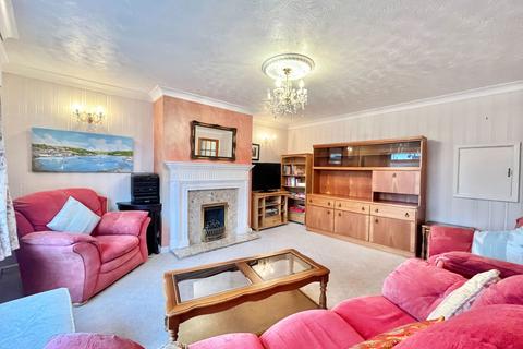 2 bedroom flat for sale, Oyster Bend, Paignton