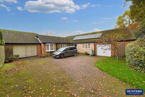 3 bedroom detached bungalow for sale, Beaufort Close, Oadby, Leicester