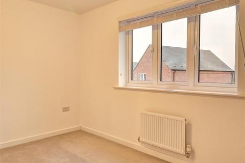 2 bedroom house to rent, Sandringham Avenue, Stratford-Upon-Avon