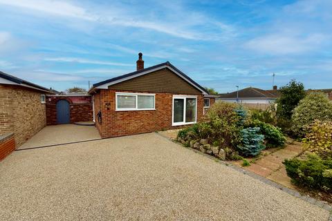 2 bedroom bungalow for sale, Cunningham Drive, Langney Point, Eastbourne, BN23