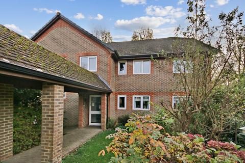 1 bedroom retirement property for sale, Brickyard Lane, Crawley Down, RH10