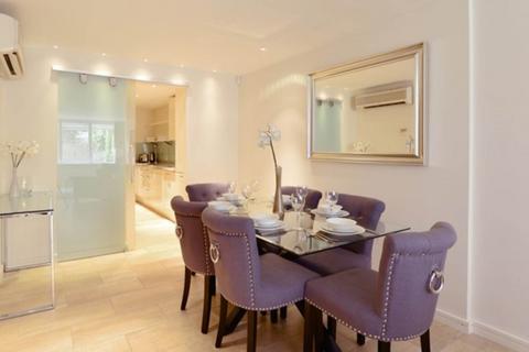 2 bedroom apartment to rent, Young Street, High Street Kensington