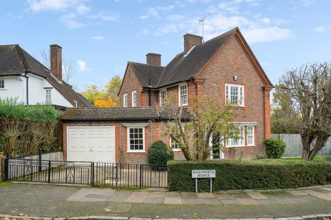 undefined, Marsworth Avenue, Pinner