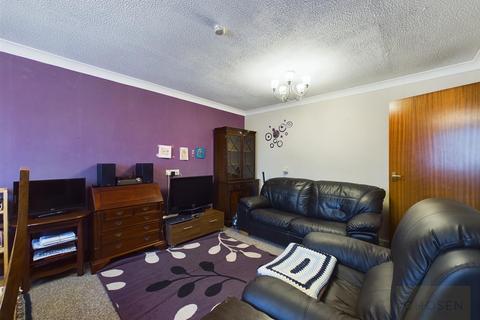 1 bedroom retirement property for sale, Sweetbriar House, Chapel Hay Lane, Churchdown, Gloucester