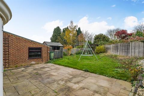 5 bedroom detached bungalow for sale, Howard Drive, Maidstone