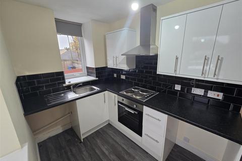 1 bedroom flat to rent, Hebron Street, Royton, OLDHAM