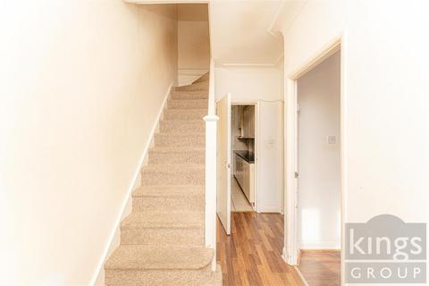 107 Alberta Road, Enfield, EN1 1JA